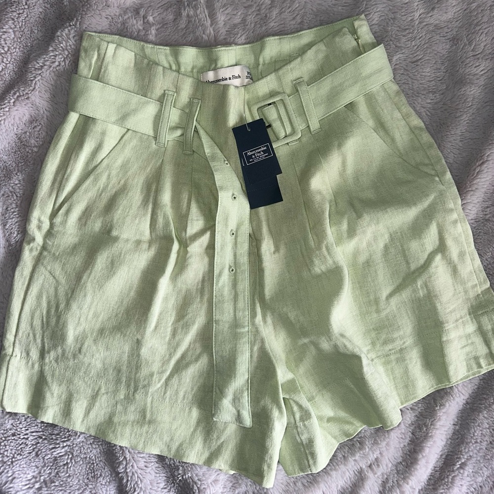 ABERCROMBIE & FITCH Super High Rise Linen Women Shorts XS